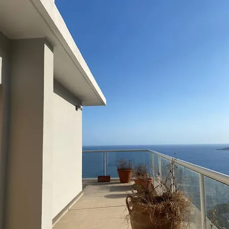 Attico Sul Mare Apartamento *