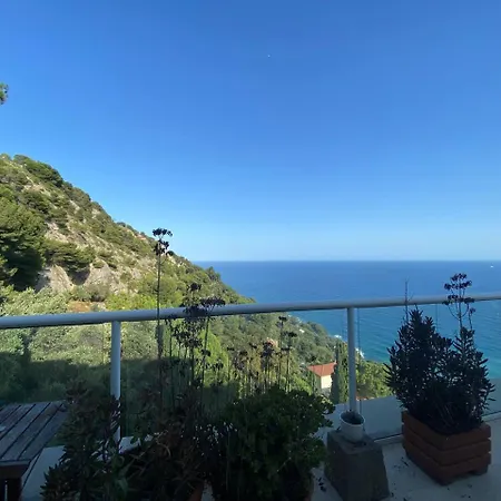 Attico Sul Mare Apartamento *